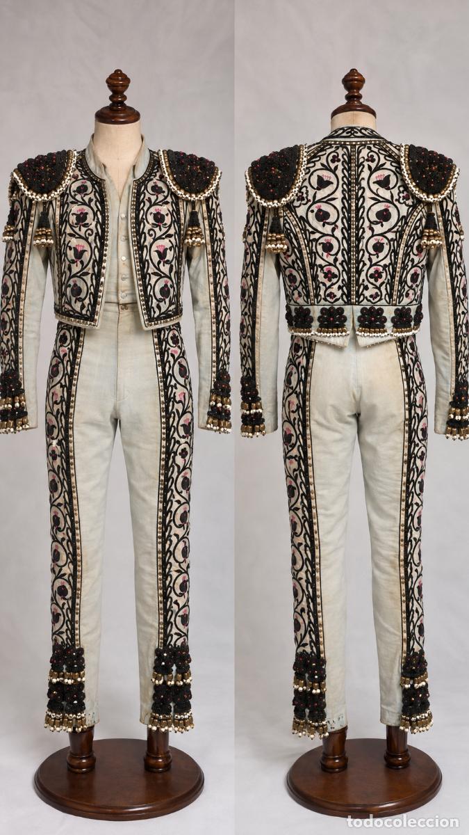 Tauromaquia: Antiguo traje de luces de torero &ndash; &Aacute;lvarez Sastrer&iacute;a de Toreros, Madrid &ndash; Bordado a mano &ndash; Conjunto