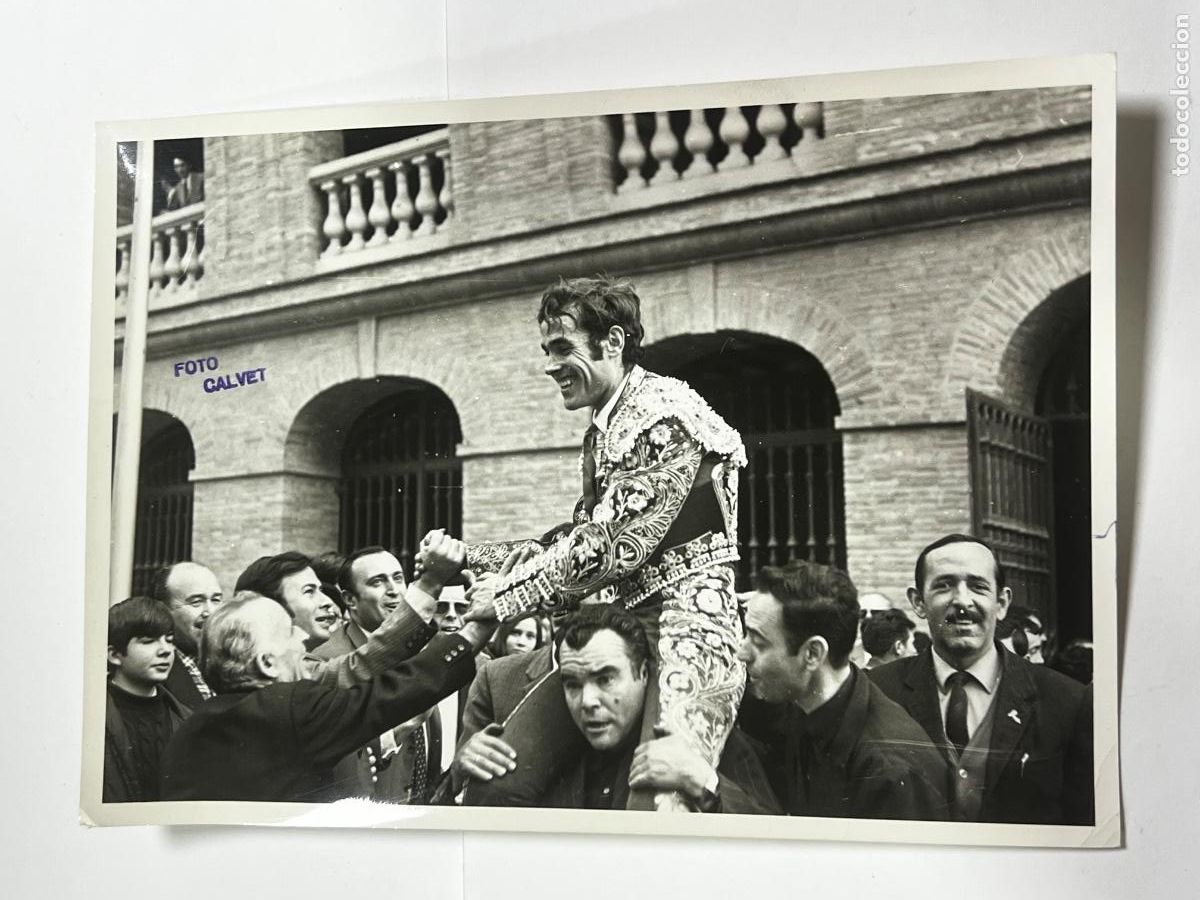 Tauromaquia: ANTIGUA FOTOGRAF&Iacute;A. TORERO JULI&Aacute;N GARCIA. FOTO ARJONA. 18 x 13 CM