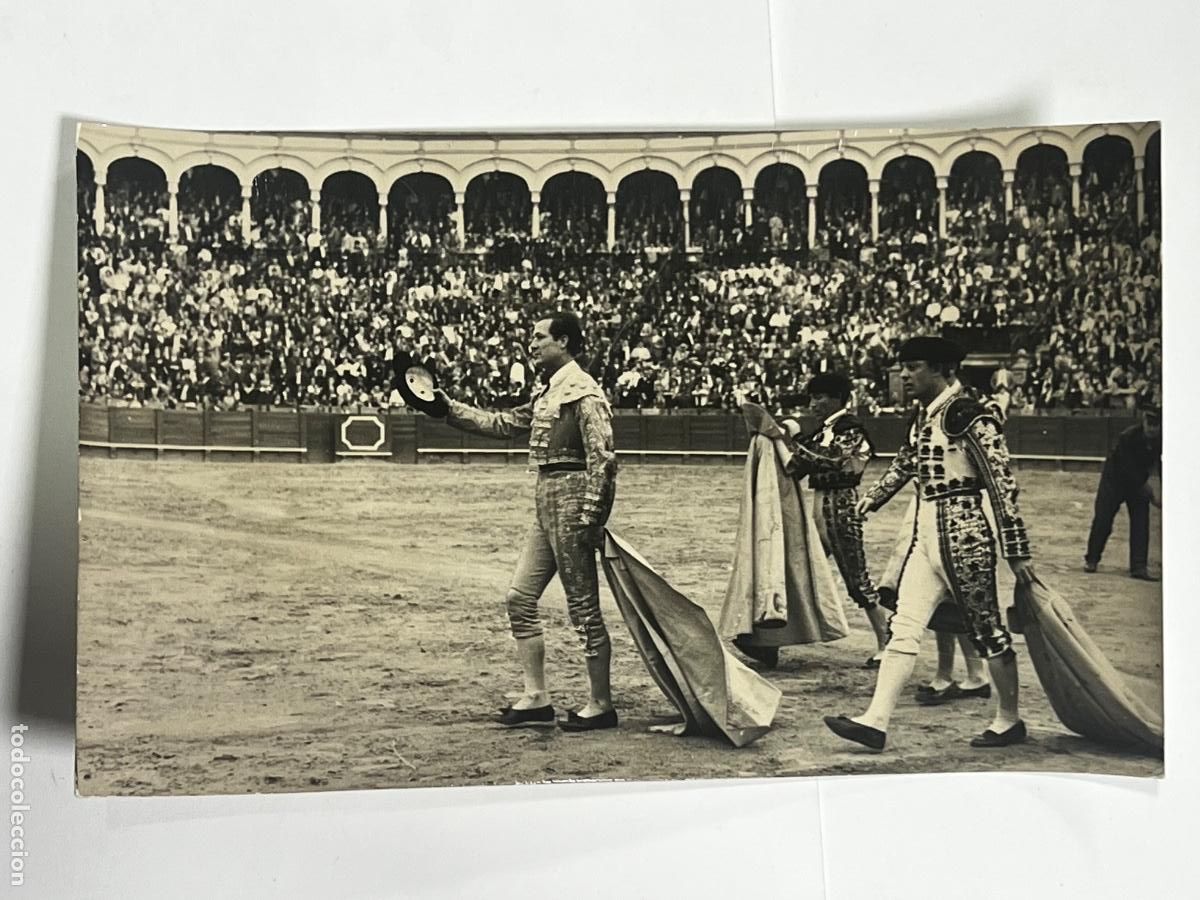 Tauromaquia: ANTIGUA FOTOGRAF&Iacute;A. TORERO LIME&Ntilde;O. 17,5 x 10,5 CM.