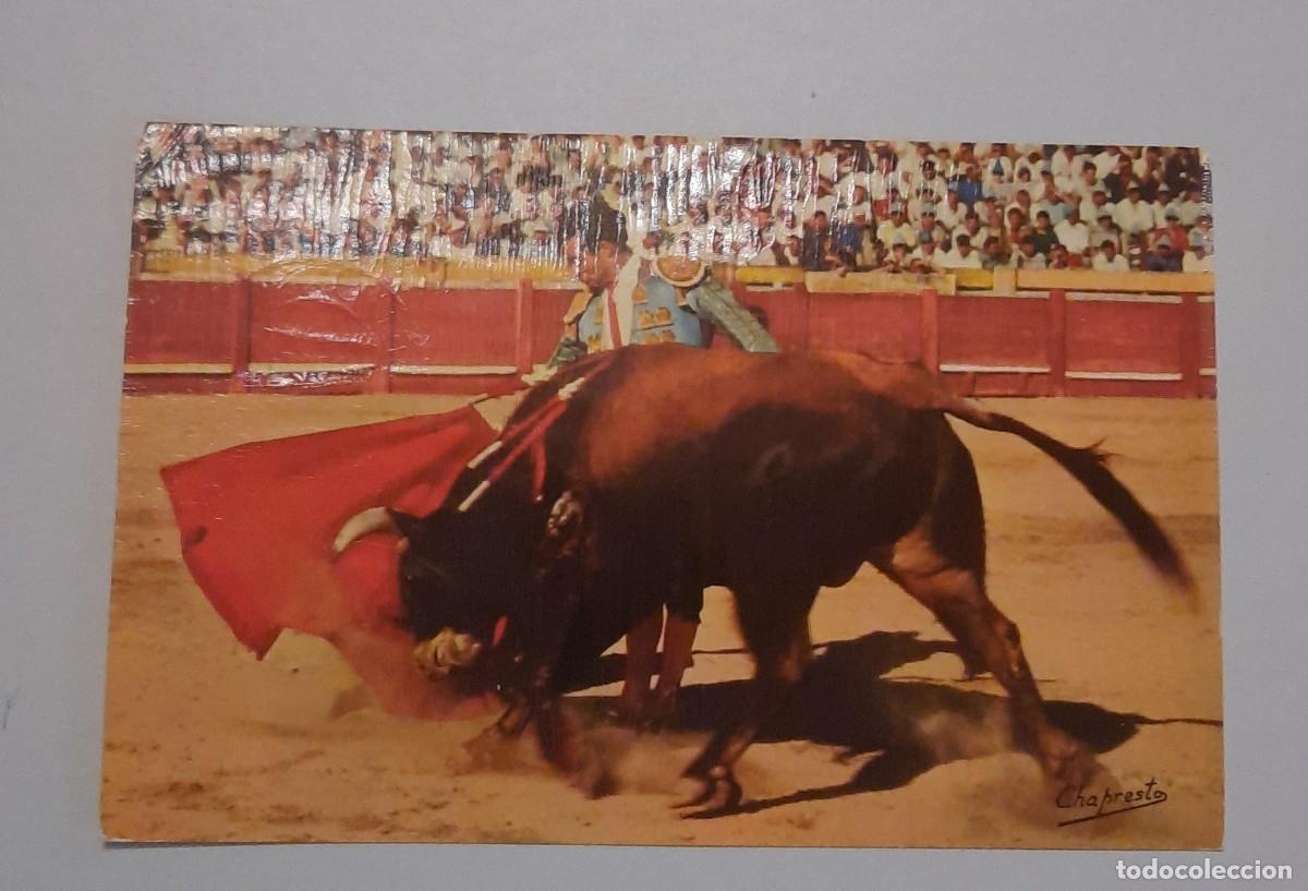 Bullfighting: 1968 Pase con la derecha