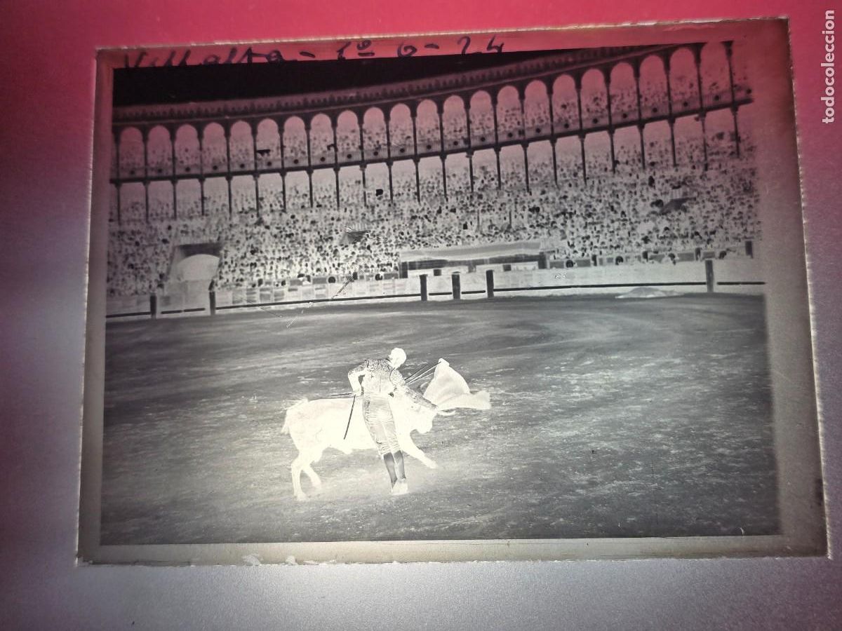 Tauromaquia: PLACA , NEGATIVO , CLICHE DE CRISTAL DE PLAZA DE TOROS A IDENTIFICAR