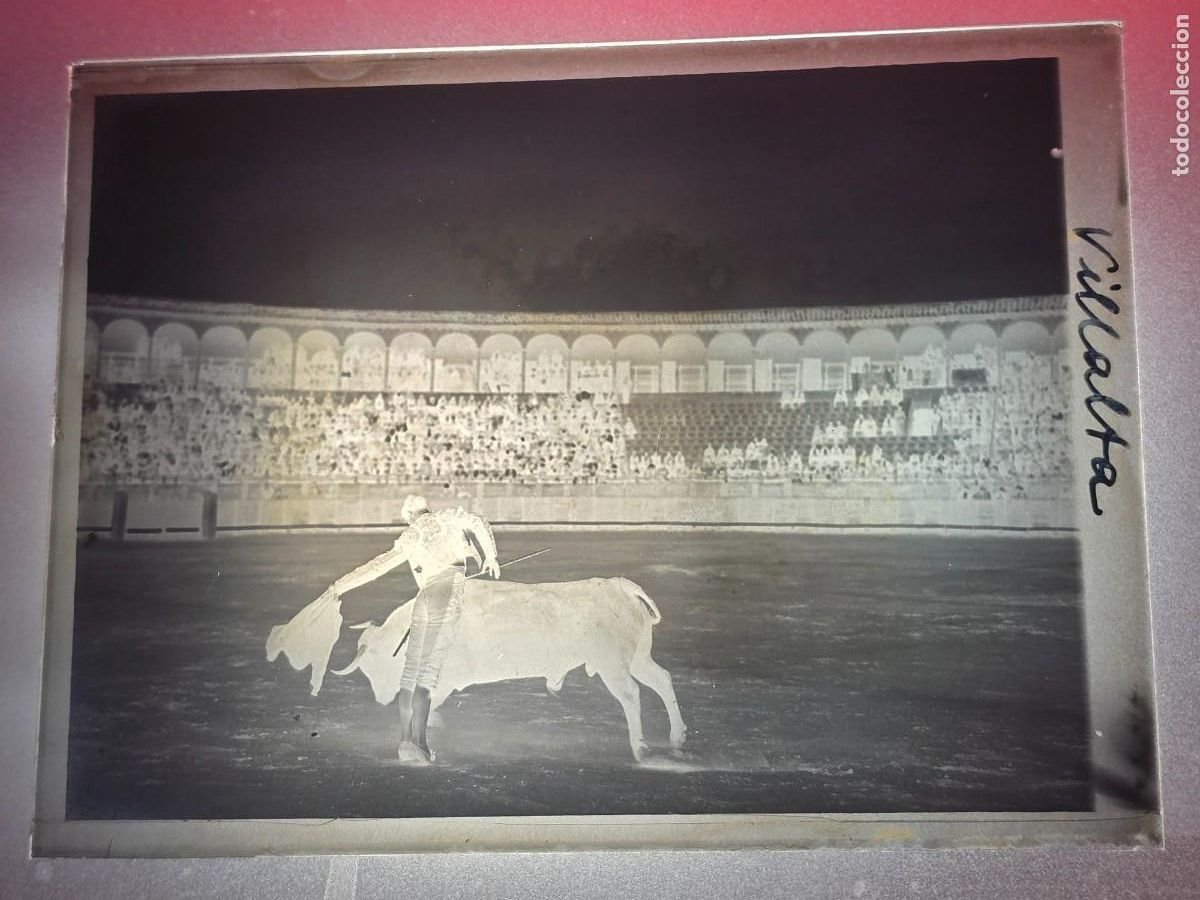 Tauromaquia: PLACA , NEGATIVO , CLICHE DE CRISTAL DE PLAZA DE TOROS A IDENTIFICAR