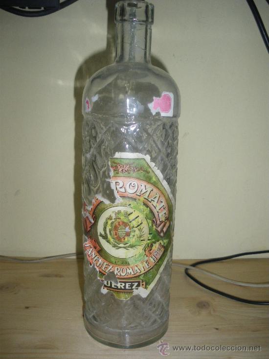 Coleccionismo de vinos y licores: ANTIGUA BOTELLA DE ANIS SANCHEZ ROMATE.