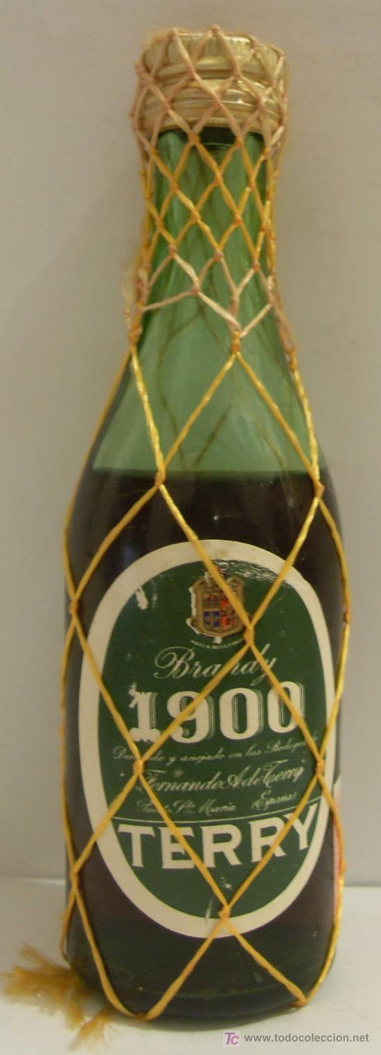 Sammlung von Weinen und Lik&ouml;ren: BOTELLIN DE BRANDY 1900. BODEGAS FERNANDO A. DE TERRY. EL PUERTO DE SANTA M&ordf;, CADIZ.