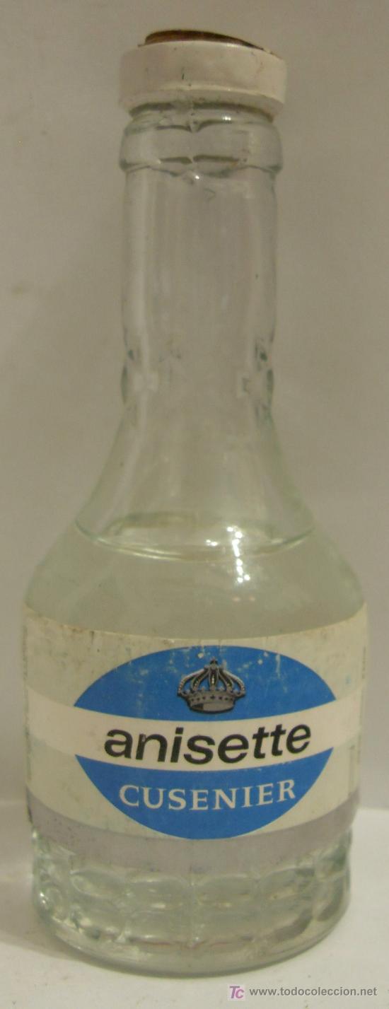 Collection of wines and liquors: BOTELLIN DE ANISETTE CUSENIER. DESTILERIAS CUSENIER. PARIS, FRANCIA.