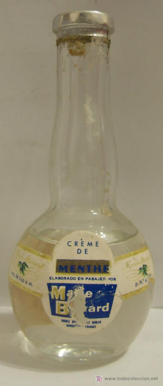 Collection of wines and liquors: BOTELLIN DE CREMA DE MENTA MARIE BRIZARD. DETSILERIAS MARIE BRIZARD ET ROGER. BORDEAUX, FRANCIA.