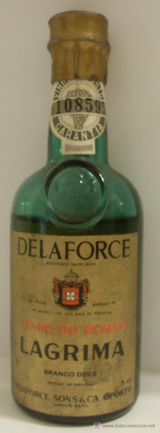Collection of wines and liquors: BOTELLIN DE VINO OPORTO LAGRIMA. BODEGAS ALFORCE SONS & CA. OPORTO, PORTUGAL.