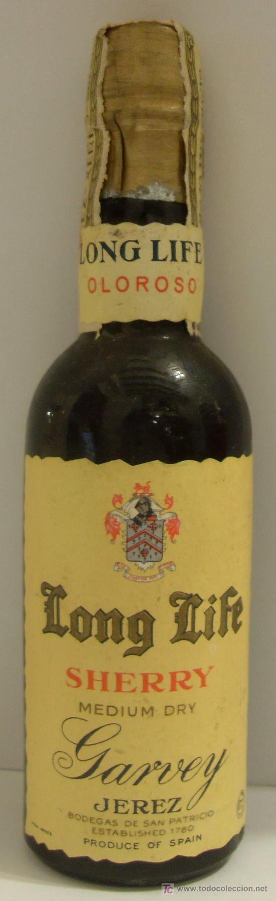Collection of wines and liquors: BOTELLIN DE VINO DE JEREZ TIPO MEDIUM DRY. BODEGAS GARVEY. JEREZ DE LA FRONTERA, CADIZ.