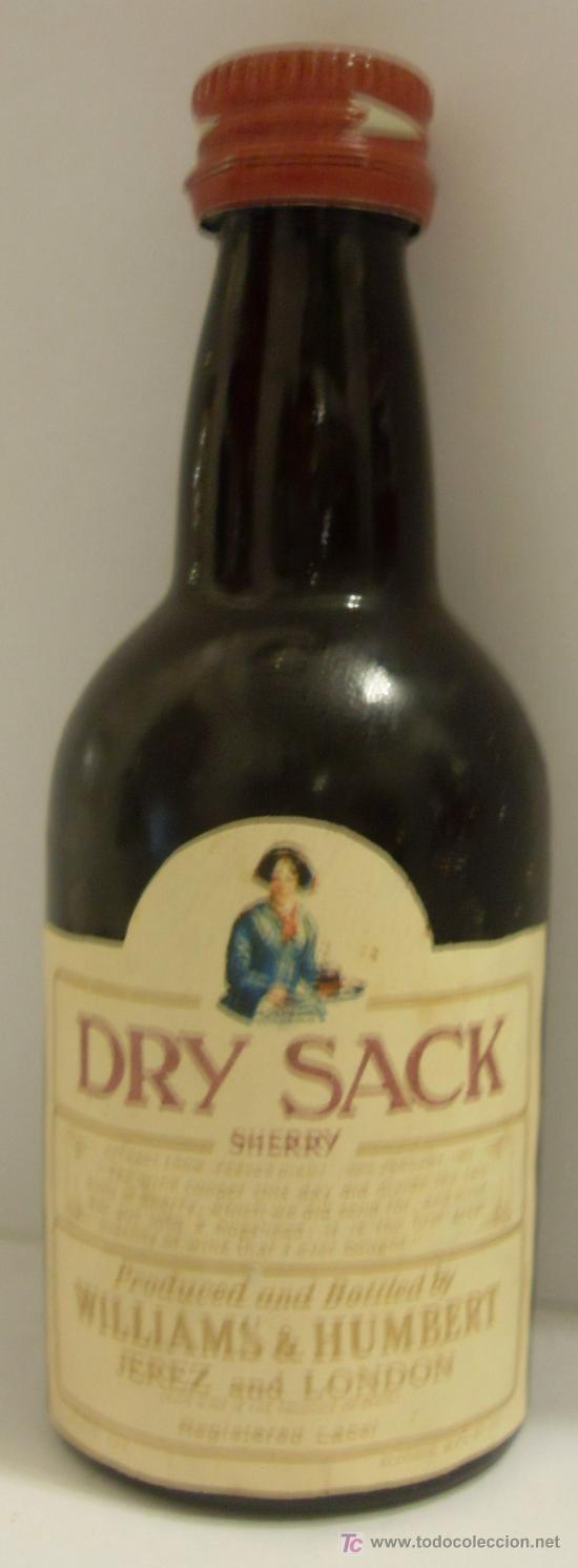 Collection of wines and liquors: BOTELLIN DE VINO DE JEREZ MEDIUM DRY SACK. BODEGA WILLIAM & HUMBERT. JEREZ DE LA FRONTERA, CADIZ.