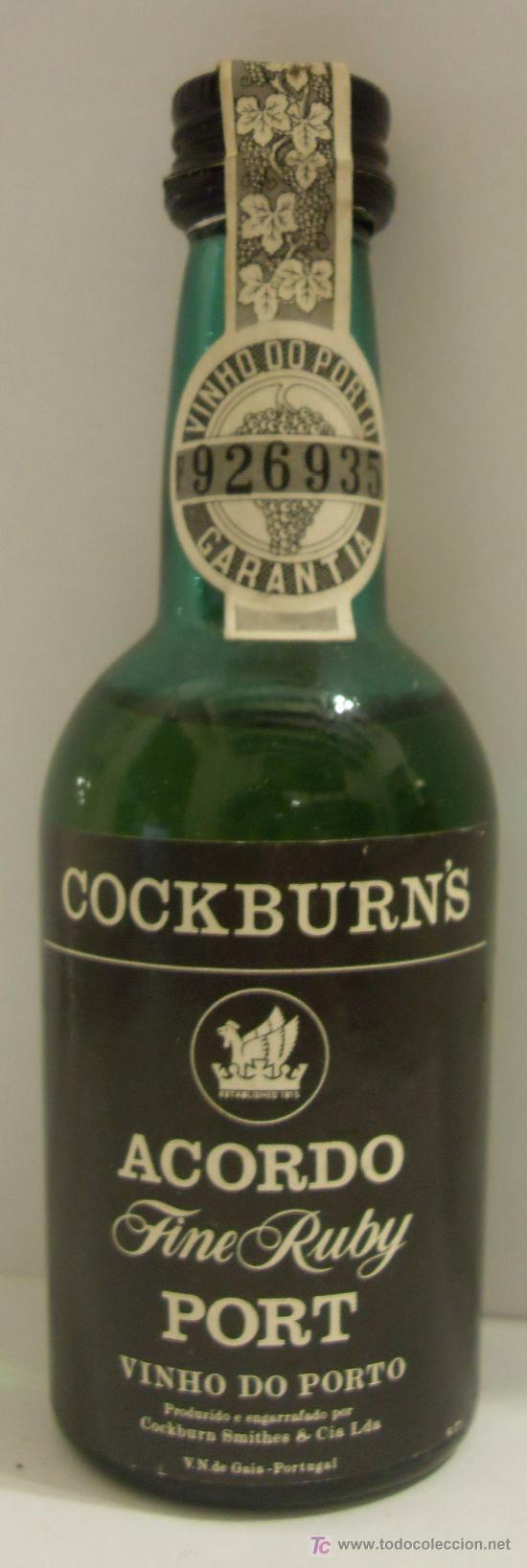 Sammlung von Weinen und Lik&ouml;ren: BOTELLIN DE VINO OPORTO FINE RUBY. BODEGAS COCKBURN SMITHES & CIA. LDA.