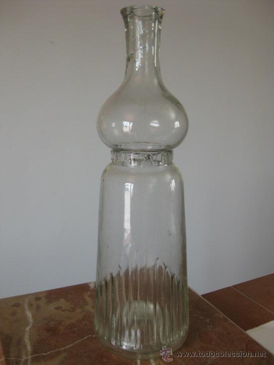 Coleccionismo de vinos y licores: BOTELLA CRISTAL RICARDO SANZ - JATIVA - LETRAS EN RELIEVE - PREFECTA
