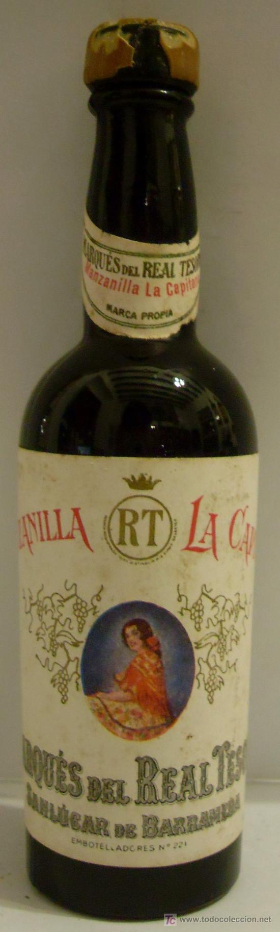 Collection of wines and liquors: BOTELLIN DE VINO MANZANILLA LA CAPITANA. BODEGAS MARQUES DEL REAL TESORO. JEREZ DE LA FRA, CADIZ.