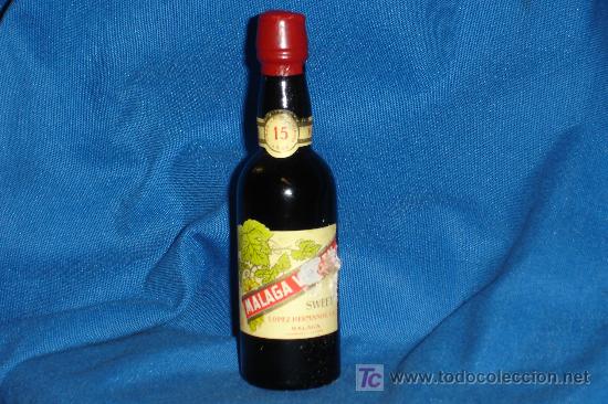 Coleccionismo de vinos y licores: -MALAGA VIRGEN - LOPEZ HERMANOS - M&Aacute;LAGA - BOTELLIN DE LICOR ANTIGUO