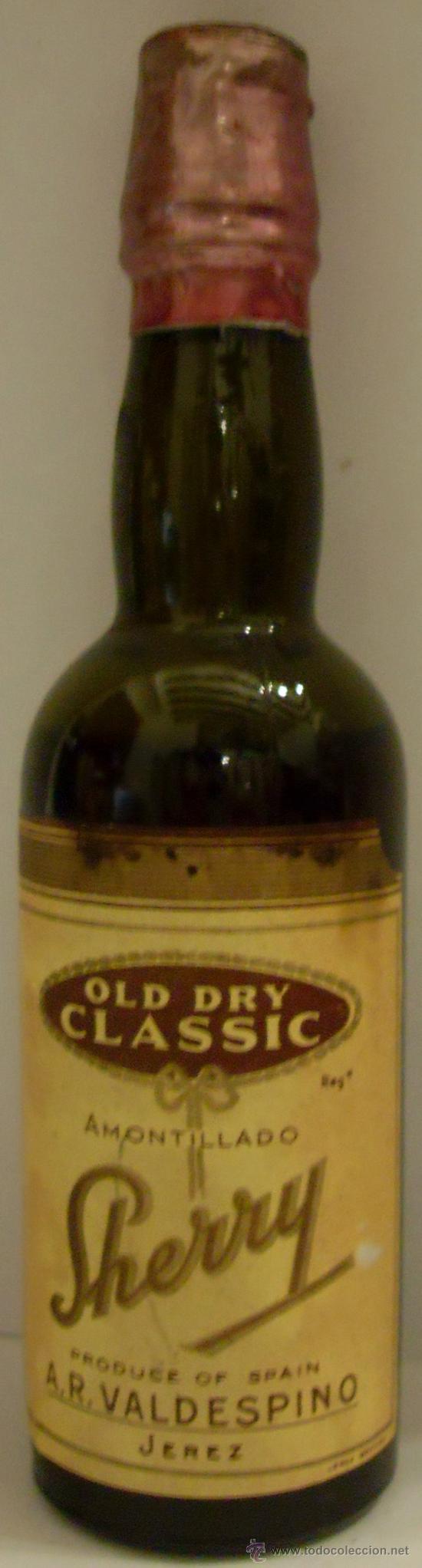 Sammlung von Weinen und Lik&ouml;ren: BOTELLIN DE VINO DE JEREZ AMONTILLADO OLD DRY CLASSIC. BODEGASA.R. VALDESPINO. JEREZ FRA. CADIZ.