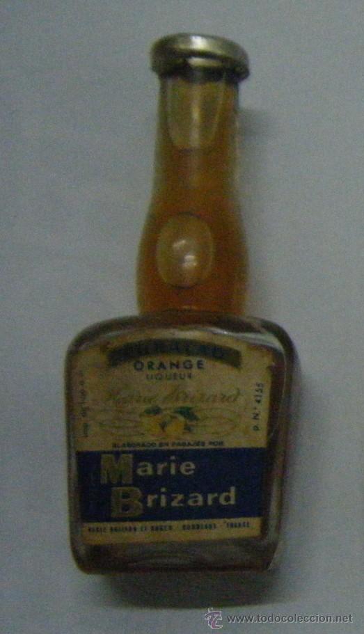 Coleccionismo de vinos y licores: BOTELLIN CURAZAO LICOR DE ORANGE DE MARIE BRIZARD. RF-53