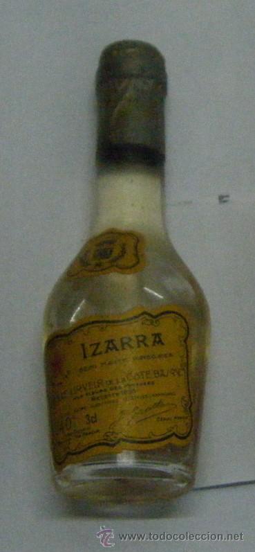 Coleccionismo de vinos y licores: BOTELLIN DE LICOR IZARRA RF-54