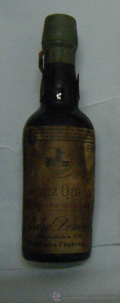 Coleccionismo de vinos y licores: BOTELLIN   JEREZ QUINA. TONICO RECONSTITUYENTE. PEDRO DOMECQ.    RF-214