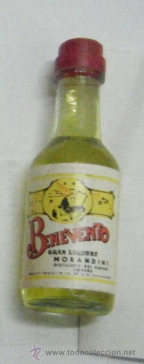 Coleccionismo de vinos y licores: BOTELLIN DE GRAN LICOR BENEVENTO. DESTILERIAS MORANDINI   RF-237