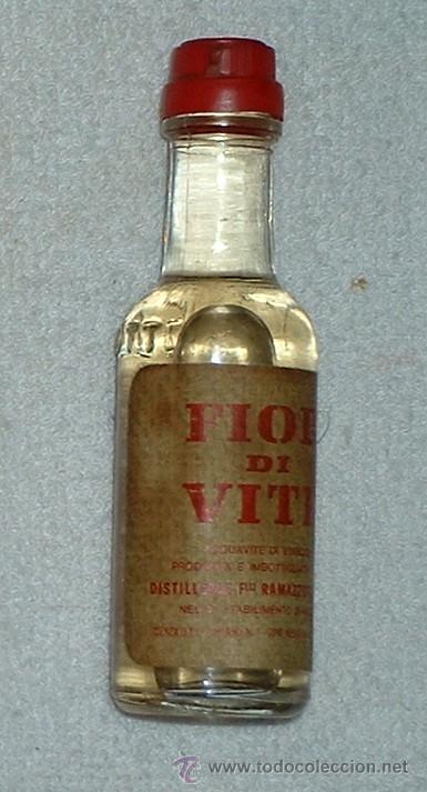 Coleccionismo de vinos y licores: BOTELLIN DE LICOR FIOR DI VITE. DESTILERIAS RAMAZZOTTI. ITALIA  RF-408