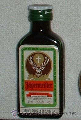 Coleccionismo de vinos y licores: BOTELLIN DE LICOR DE HIERBAS J&Auml;GERMEIFTER. DESTILERIAS W. MAST. ALEMANIA  RF-534