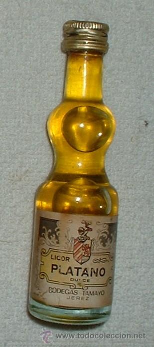 Coleccionismo de vinos y licores: BOTELLIN LICOR PLATANO. BODEGAS RAMAYO. JEREZ RF-576