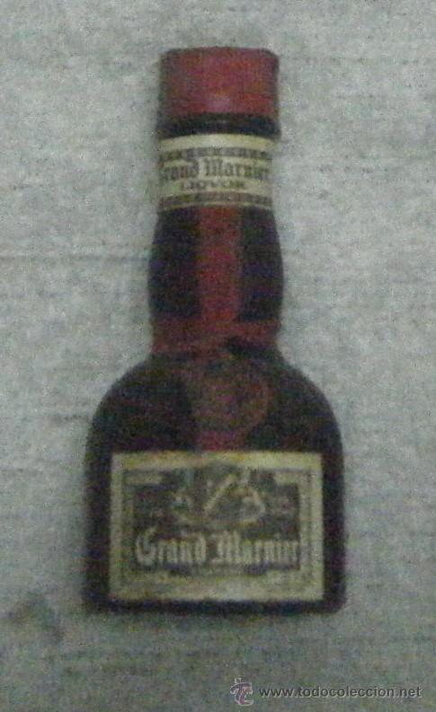Coleccionismo de vinos y licores: BOTELLIN LICOR GRAND MARNIER. DESTILERIA ABRIL S. A. RF-804