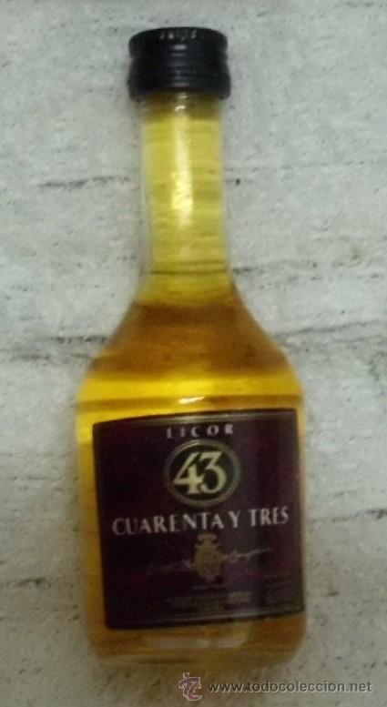 Coleccionismo de vinos y licores: BOTELLIN LICOR CUARENTA Y TRES. DIEGO ZAMORA S. A. CARTAGENA      RF-1318