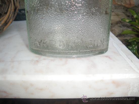 Coleccionismo de vinos y licores: BOTELLA DE ARPON GIN, ANTICH. - Foto 3
