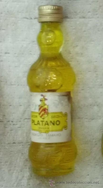 Coleccionismo de vinos y licores: BOTELLIN LICOR DE PLATANO DULCE. BODEGAS TAMAYO. JEREZ DE LA FRONTERA    RF-1459
