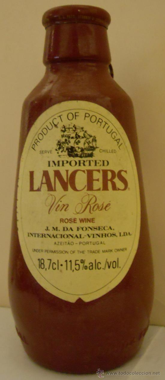 Sammlung von Weinen und Lik&ouml;ren: BOTELLIN DE VINO ROSADO LANZARS. BODEGAS J. M. DA FONSECA. AZEITAO, PORTUGAL.
