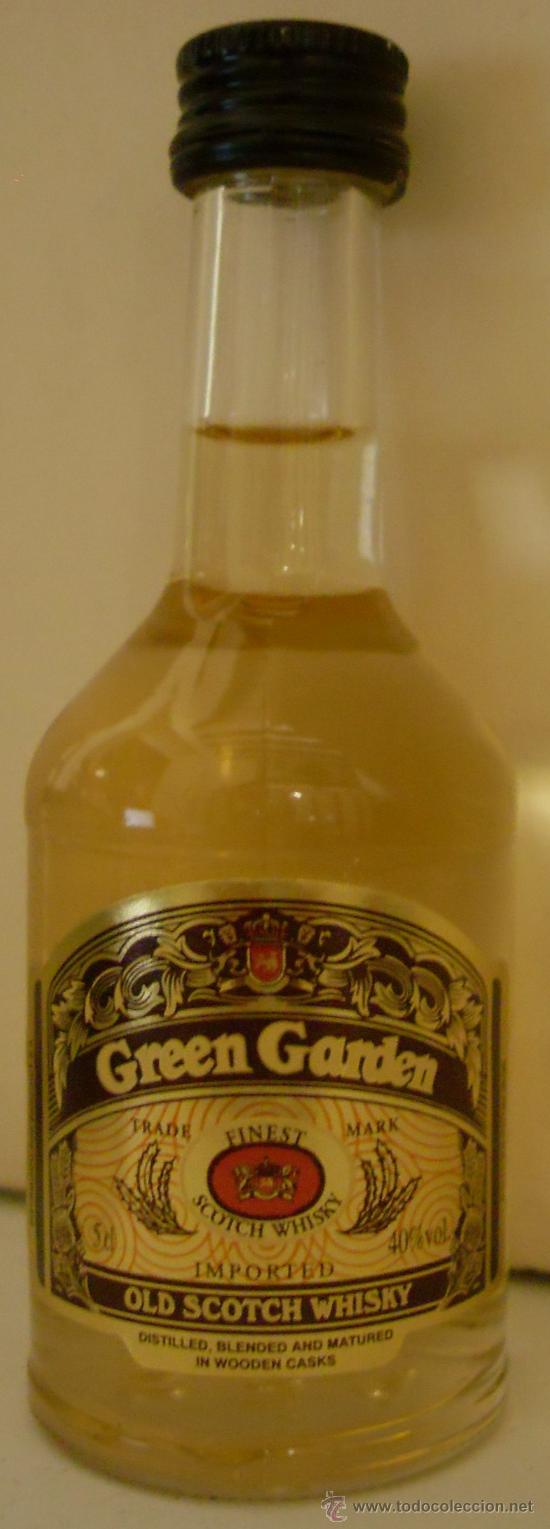 Colecionismo de vinhos e licores: BOTELLIN DE WHISKY ESCOCES GREEN GARDEN. ESCOCIA.