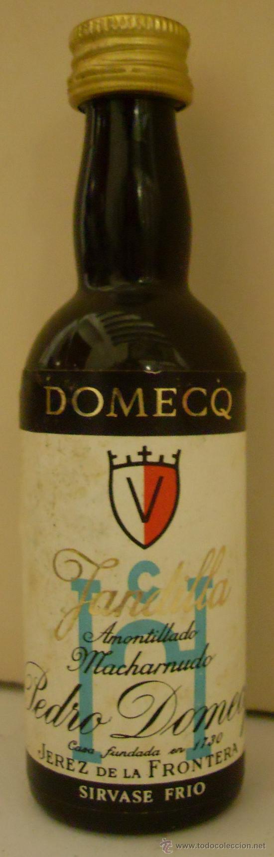 Sammlung von Weinen und Lik&ouml;ren: BOTELLIN DE VINO AMONTILLADO JANDILLA. BODEGAS PEDRO DOMECQ. JEREZ DE LA FRA. CADIZ.