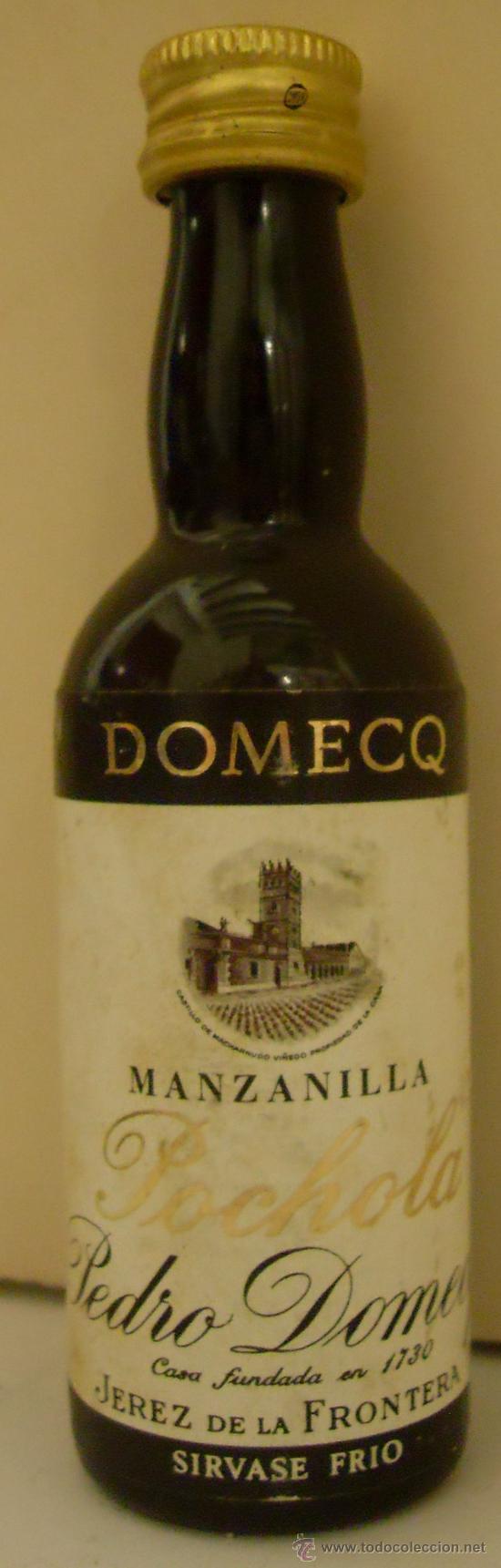 Sammlung von Weinen und Lik&ouml;ren: BOTELLIN DE MANZANILLA POCHOLA. BODEGAS PEDRO DOMECQ. JEREZ DE LA FRONTERA, CADIZ.