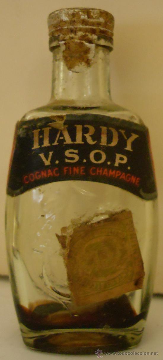 Sammlung von Weinen und Lik&ouml;ren: BOTELLIN DE COGNAC FINE CHAMPAGNE HARDY V.S.O.P. DESTILERIAS A. HARDY & CO. FRANCIA.
