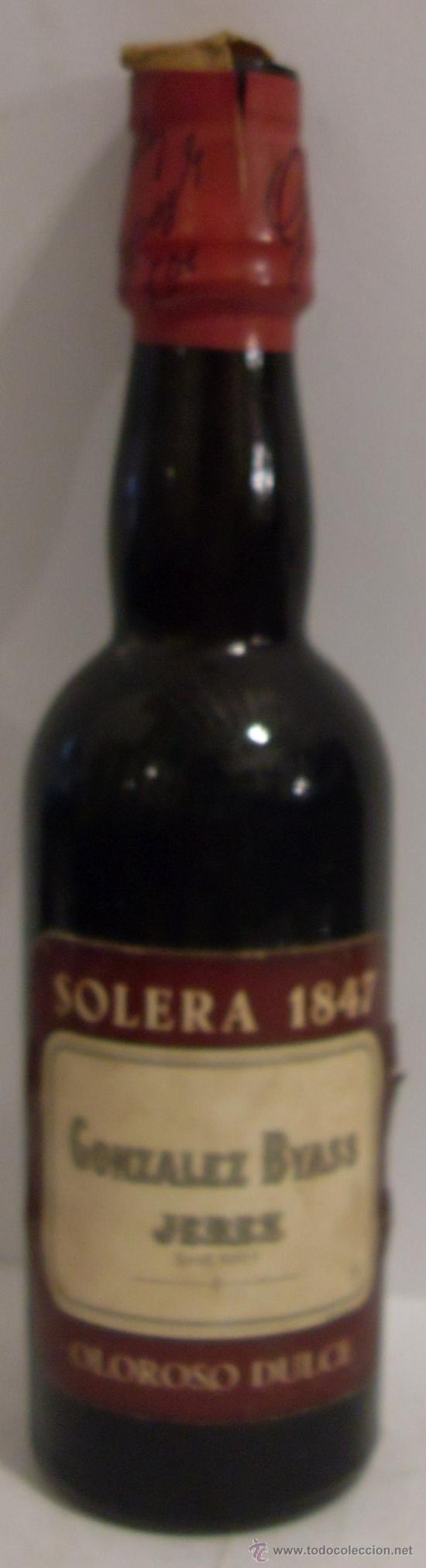 Sammlung von Weinen und Lik&ouml;ren: BOTELLIN DE VINO DE JEREZ OLOROSO SOLERA 1947. BODEGAS GONZALEZ BYASS. JEREZ DE LA FRA. CADIZ.
