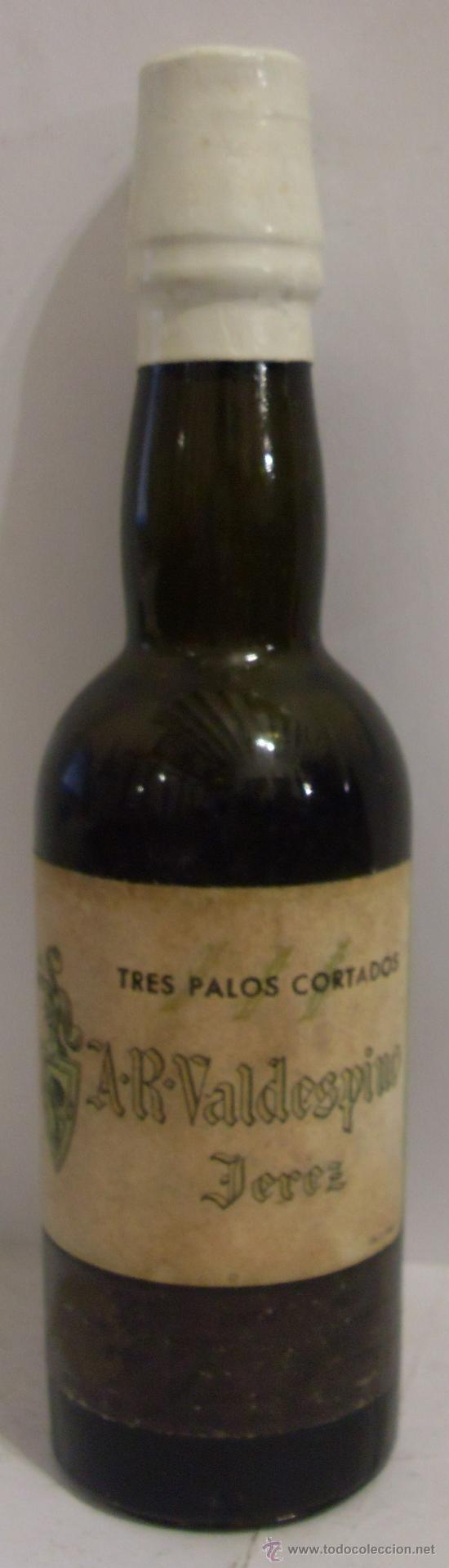 Collection of wines and liquors: BOTELLIN DE VINO PALO CORTADO TRES PALOS CORTADOS. BODEGAS A. R. VALDESPINO. JEREZ DE LA FRA, CADIZ.
