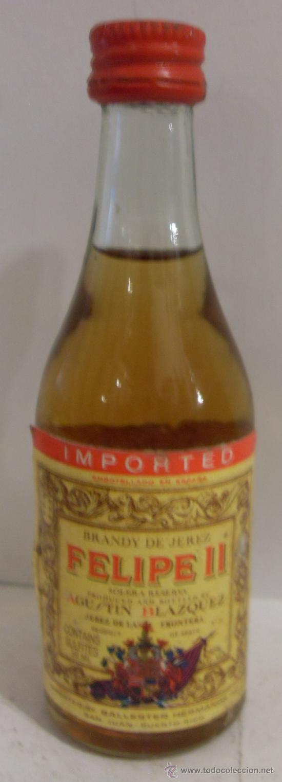 Collectionnisme de vins et liqueurs: BOTELLIN DE BRANDY DE JEREZ FELIPE II. BODEGAS AGUSTIN BLAZQUEZ. JEREZ DE LA FRONTERA, CADIZ.