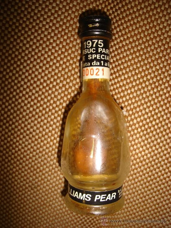 Sammlung von Weinen und Lik&ouml;ren: BOTELL&Iacute;N  WILLIAMS PEARS, INTERSUC PARIGI, N&ordm; 21, NUMERADA DEL 1 A 600