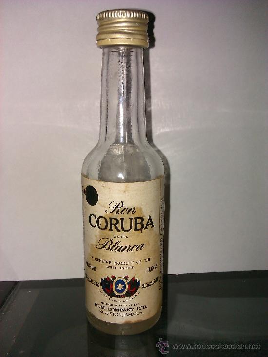 Sammlung von Weinen und Lik&ouml;ren: BOTELLIN RON CORUBA. CARTA BLANCA. RUM COMPANY LTD. JAMAICA.