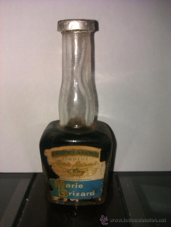 Sammlung von Weinen und Lik&ouml;ren: BOTELLIN MARIE BRIZARD. LIQUEUR.