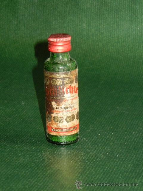 Coleccionismo de vinos y licores: ANTIGUO BOTELLIN LICOR SCHLICHTE  de STEINHAGEN IN WESTPHALEN (VACIO)