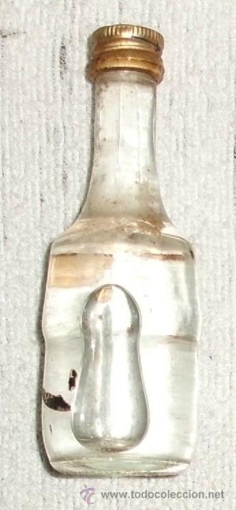 Coleccionismo de vinos y licores: BOTELLIN DE LICOR FALTO DE ETIQUETA    RF-2210