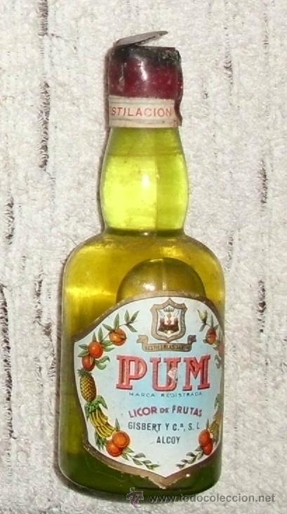 Coleccionismo de vinos y licores: BOTELLIN PUM. LICOR DE FRUTAS. DESTILERIA GISBERT Y CIA. S.L. ALCOY   RF-2350