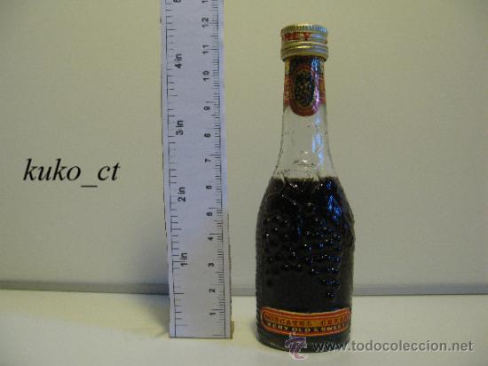 Sammlung von Weinen und Lik&ouml;ren: BOTELLITA BOTELLIN JEREZ MOSCATEL CREAM VERY OLD AND SWEET DESTILERIAS MOREY