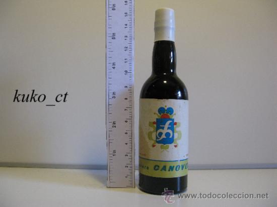 Collection of wines and liquors: BOTELLITA BOTELLIN SOLERA CANOVEL ESTEPA