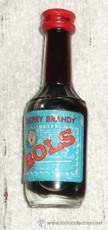 Coleccionismo de vinos y licores: BOTELLIN LICOR BOLS CHERRY BRANDY. DESTILERIA LUCAS BOLS. AMSTERDAM   RF-2440