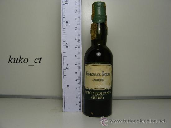 Collection of wines and liquors: BOTELLITA BOTELLIN FINO GADITANO SHERRY BODEGAS GONZALEZ BYAS JEREZ