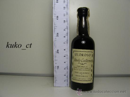 Sammlung von Weinen und Lik&ouml;ren: BOTELLITA BOTELLIN OLOROSO BODEGAS ABUELO GUILLERMO