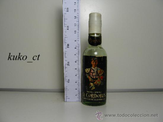 Collection of wines and liquors: BOTELLITA BOTELLIN VINO MANUEL BENITEZ EL CORDOBES BODEGAS CAMPOS DE CORDOBA