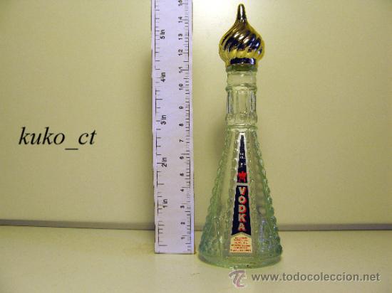 Collection of wines and liquors: BOTELLITA BOTELLIN VODKA DESTILERIAS MOREY PARA INLIMA